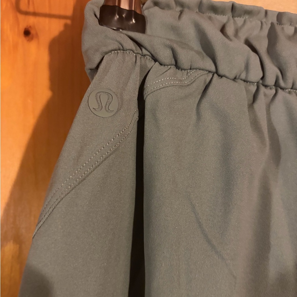 Lululemon Joggers - Picture 8 of 8